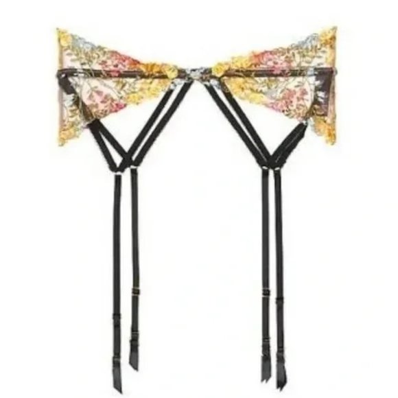 3 for💲25🌟Victoria's Secret DREAM ANGELS garter belt embroidred flowers No Tags - Picture 5 of 5